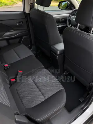 Mitsubishi Outlander SE FWD 2018 White