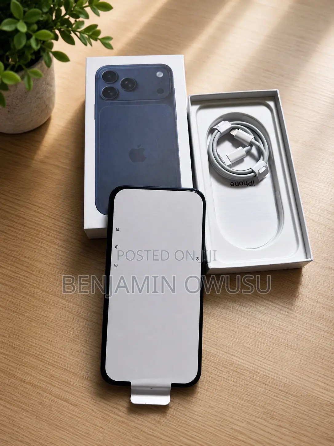 New Apple iPhone XR 128 GB Blue