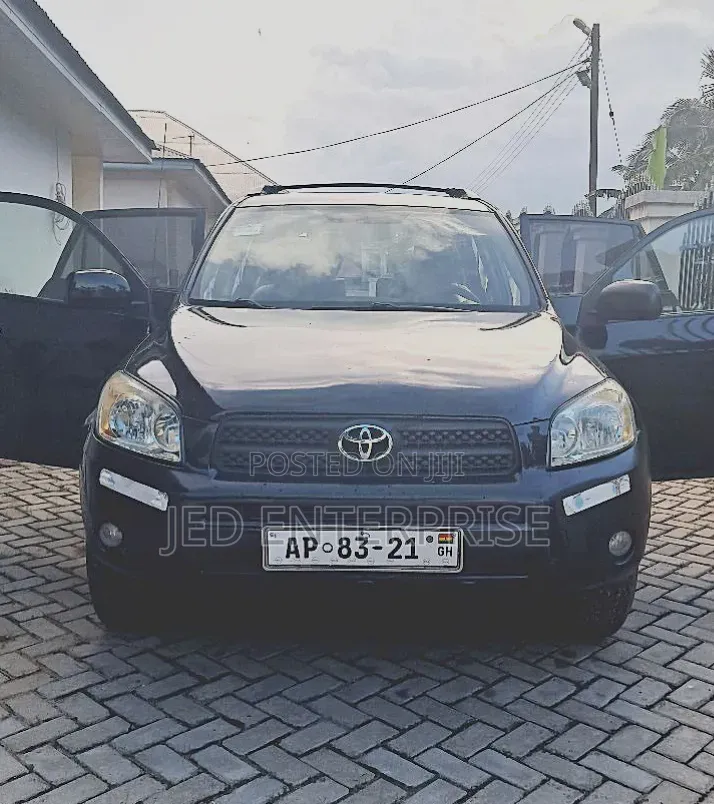 Toyota RAV4 2010 Black