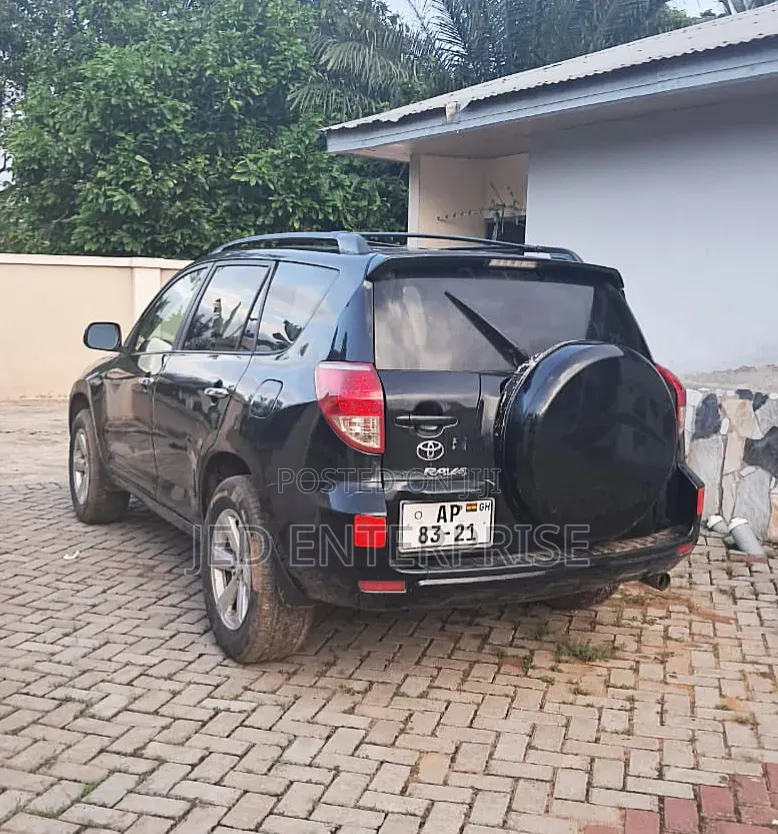 Toyota RAV4 2010 Black