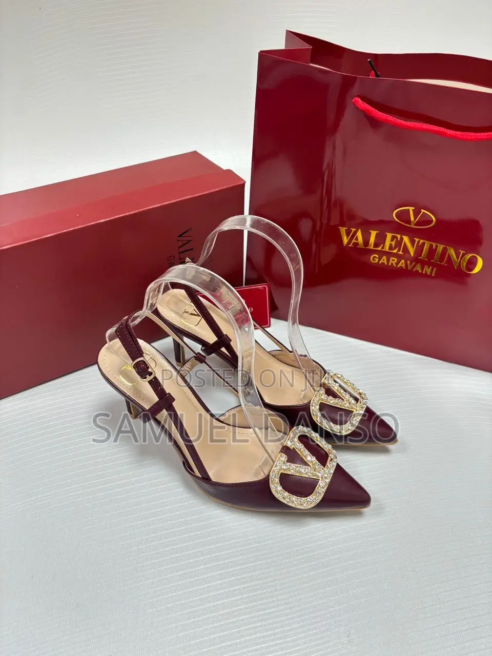 Valentino Heel