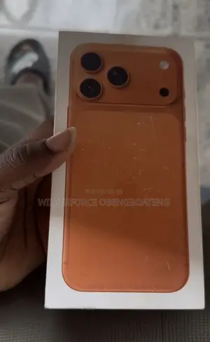 New Apple iPhone 17 Pro Max 256 GB Orange