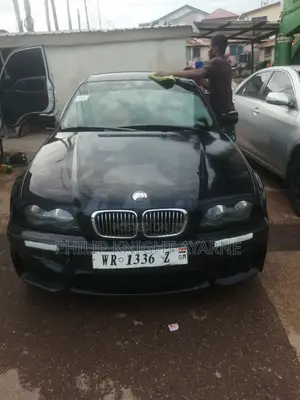 BMW 320i 2005 Black