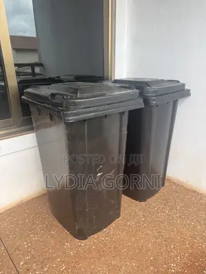 240 Litre Dustbin