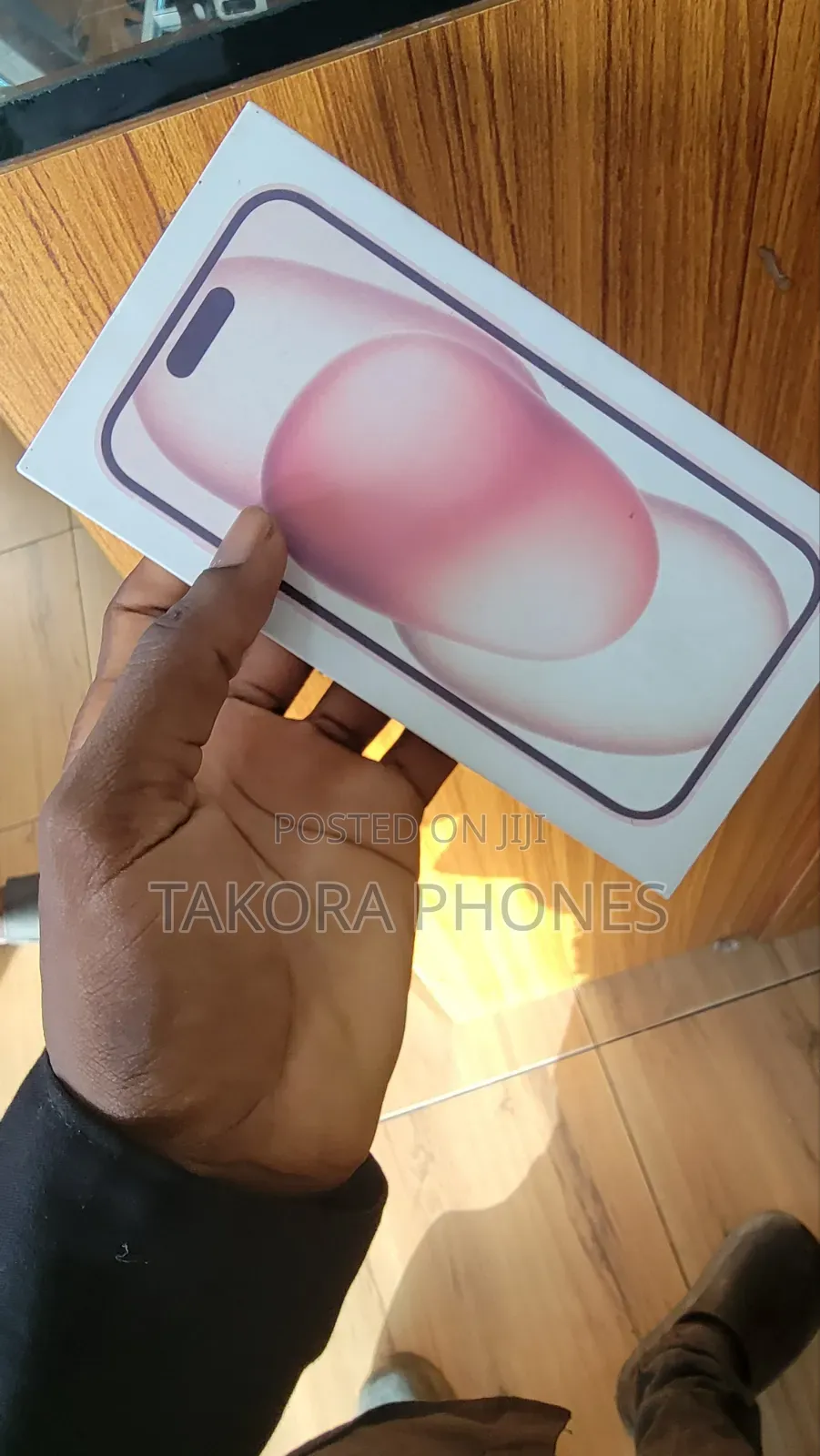 New Apple iPhone 15 128 GB Pink