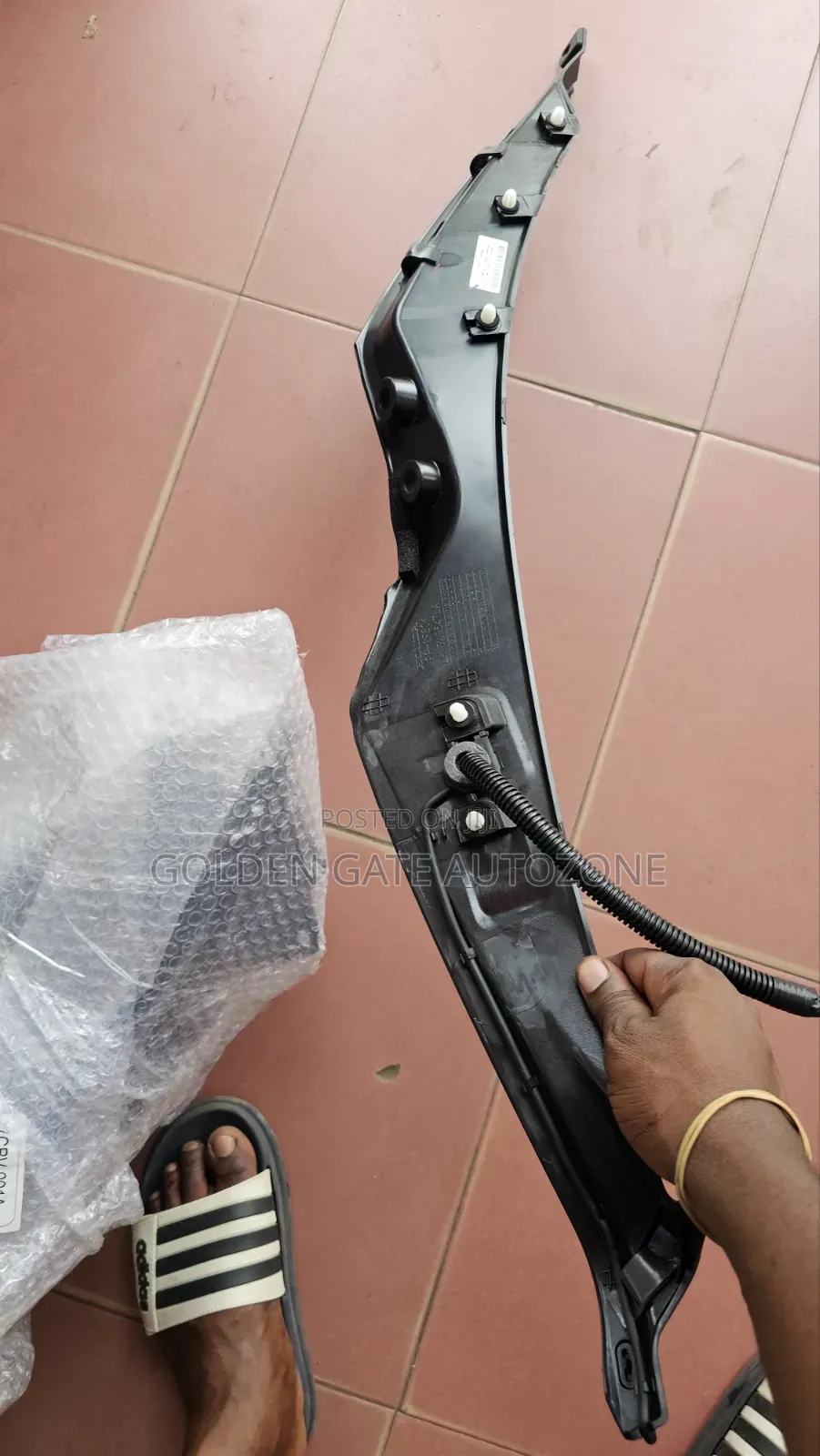 Hona CRV 2017 to 2022 Boot Sensor R
