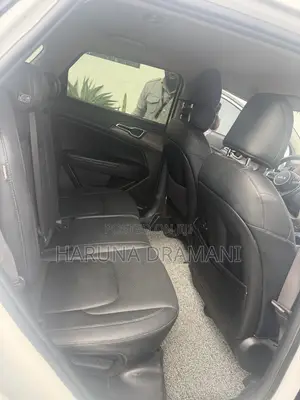 Kia Sportage EX 2024 White