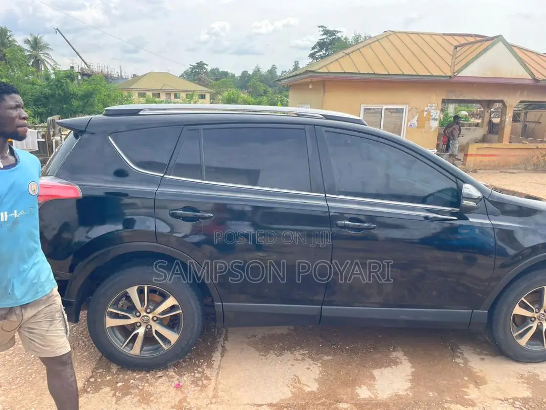 Toyota RAV4 LE AWD (2.5L 4cyl 6A) 2017 Black