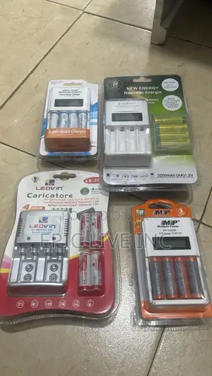 High Capacity Rechargeable Aa Battery and Charger