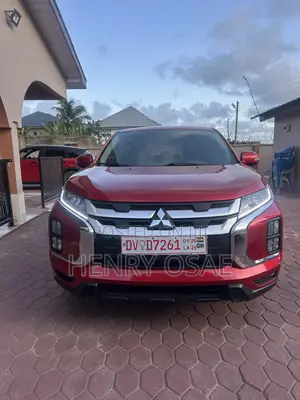 Mitsubishi Outlander 2.0 PHEV AWD 2021 Red