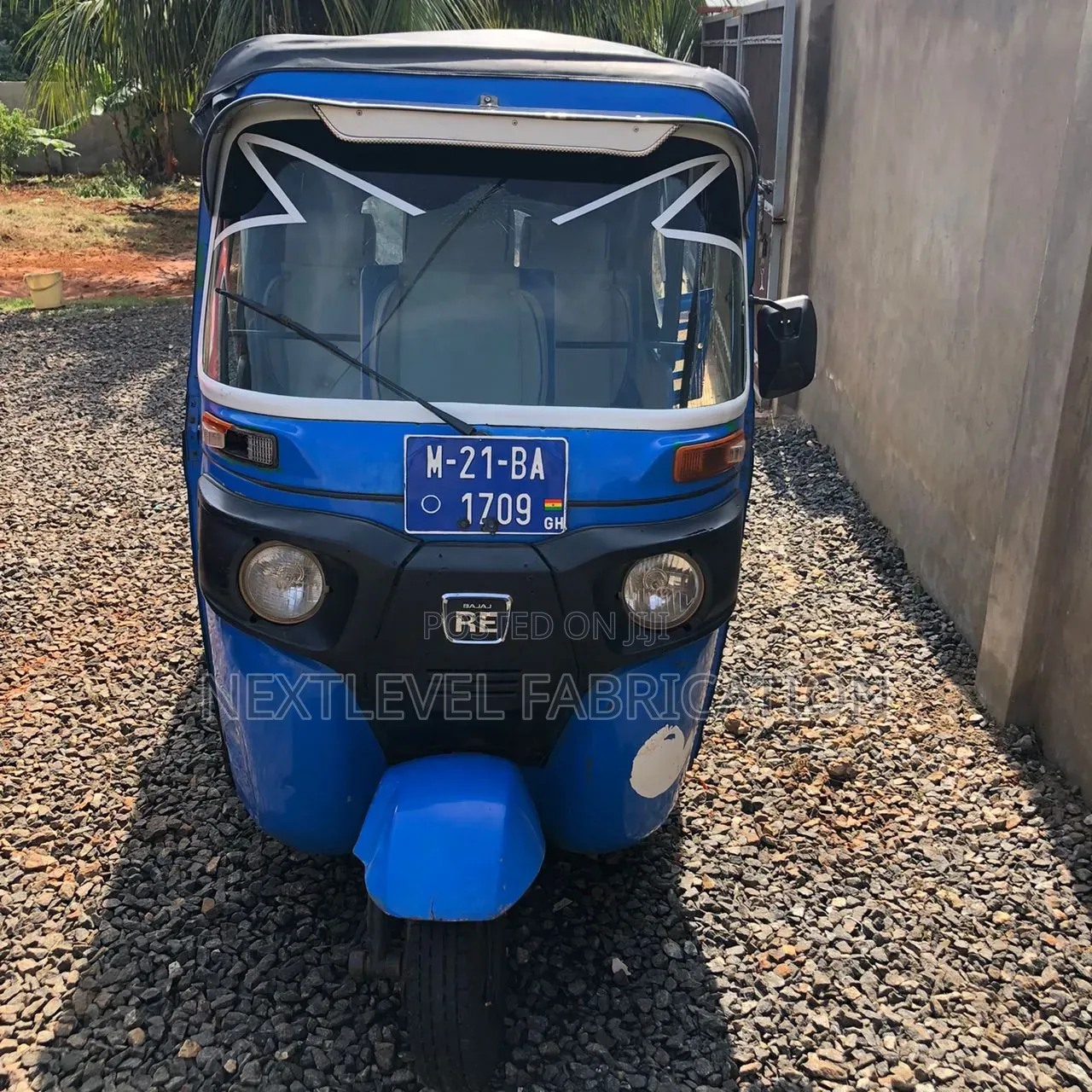 Bajaj RE 2020 Blue