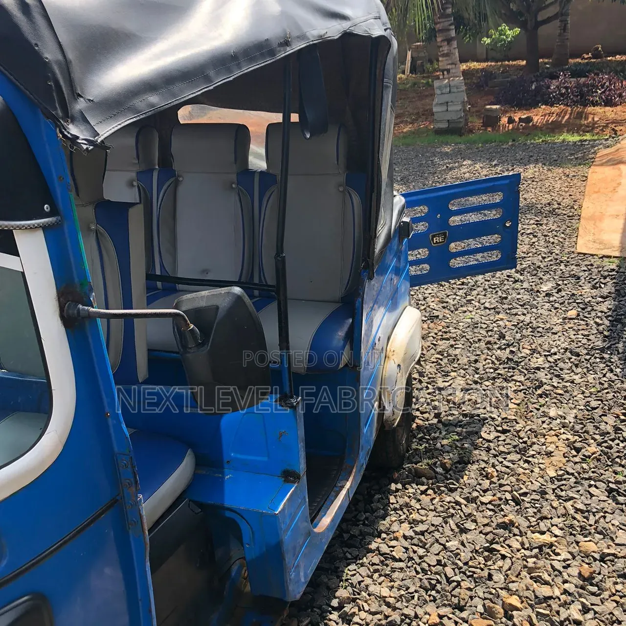 Bajaj RE 2020 Blue