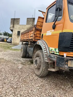 Tipper Truck