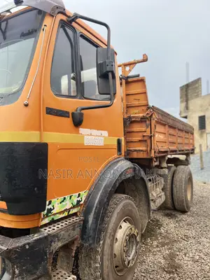 Tipper Truck