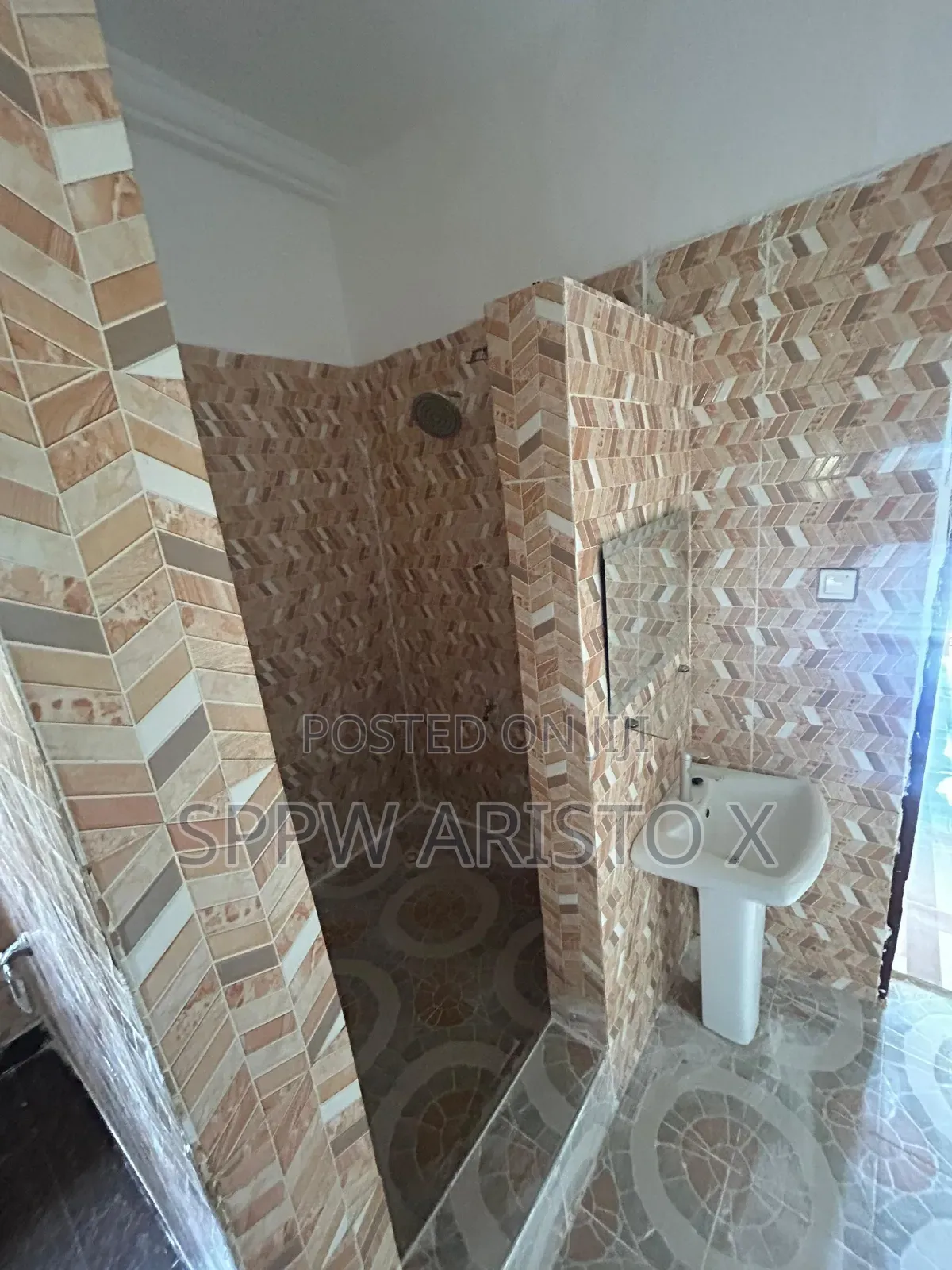 2bdrm Apartment in Kwabenya Sppw for rent
