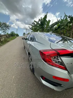 Honda Civic Touring Sedan 2018 Gray