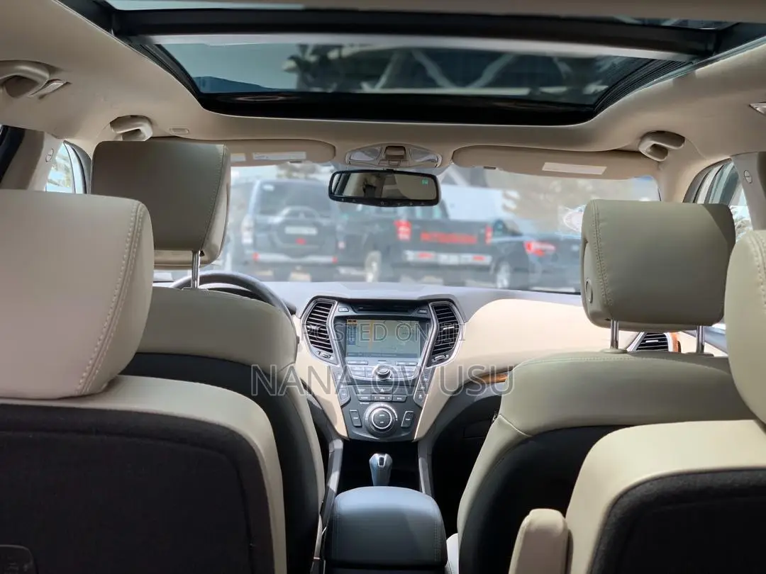 Hyundai Santa Fe Limited FWD 2016 Pearl