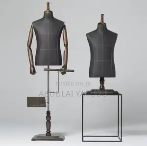 Mannequins/Dress Form