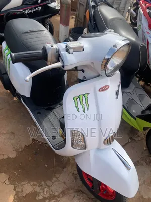 Piaggio Scooter 2015 White