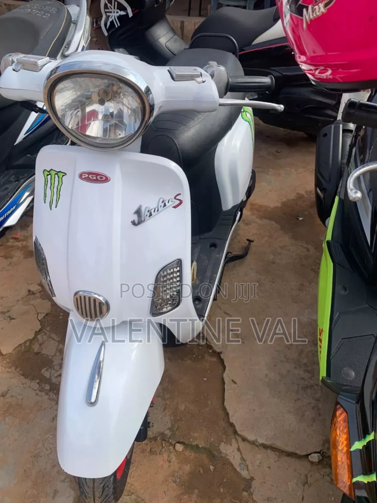Piaggio Scooter 2015 White