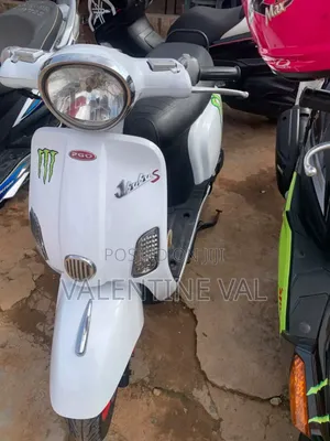 Piaggio Scooter 2015 White