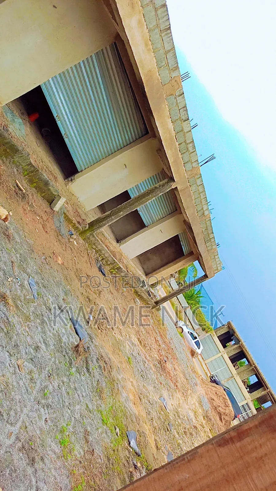 Stores 4 Rent at Adjen Kotoku Onions Market Just by the Road