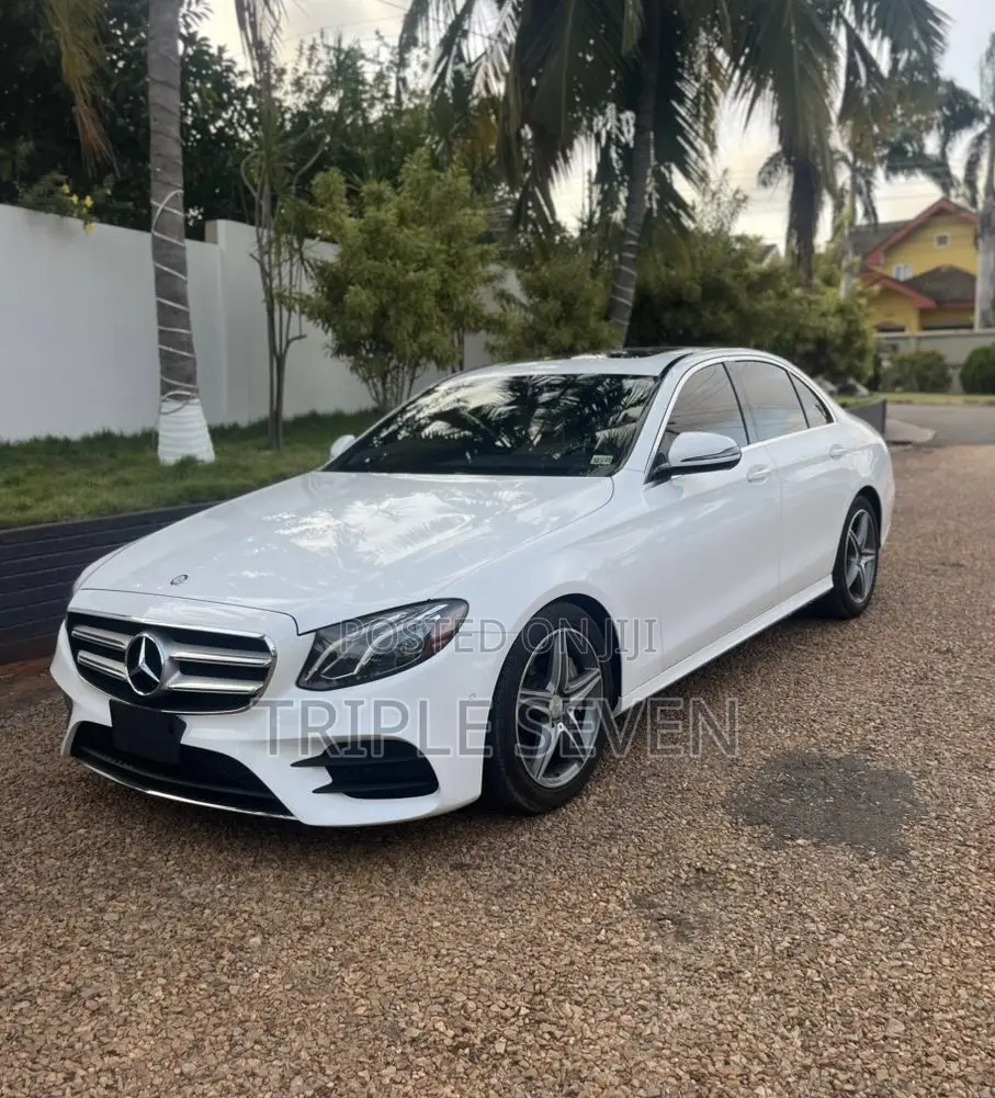 Mercedes-Benz E300 4Matic AWD Sedan (2.0L 4cyl 9A) 2017 White