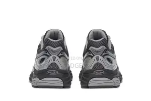 Saucony Progrid Omni 9