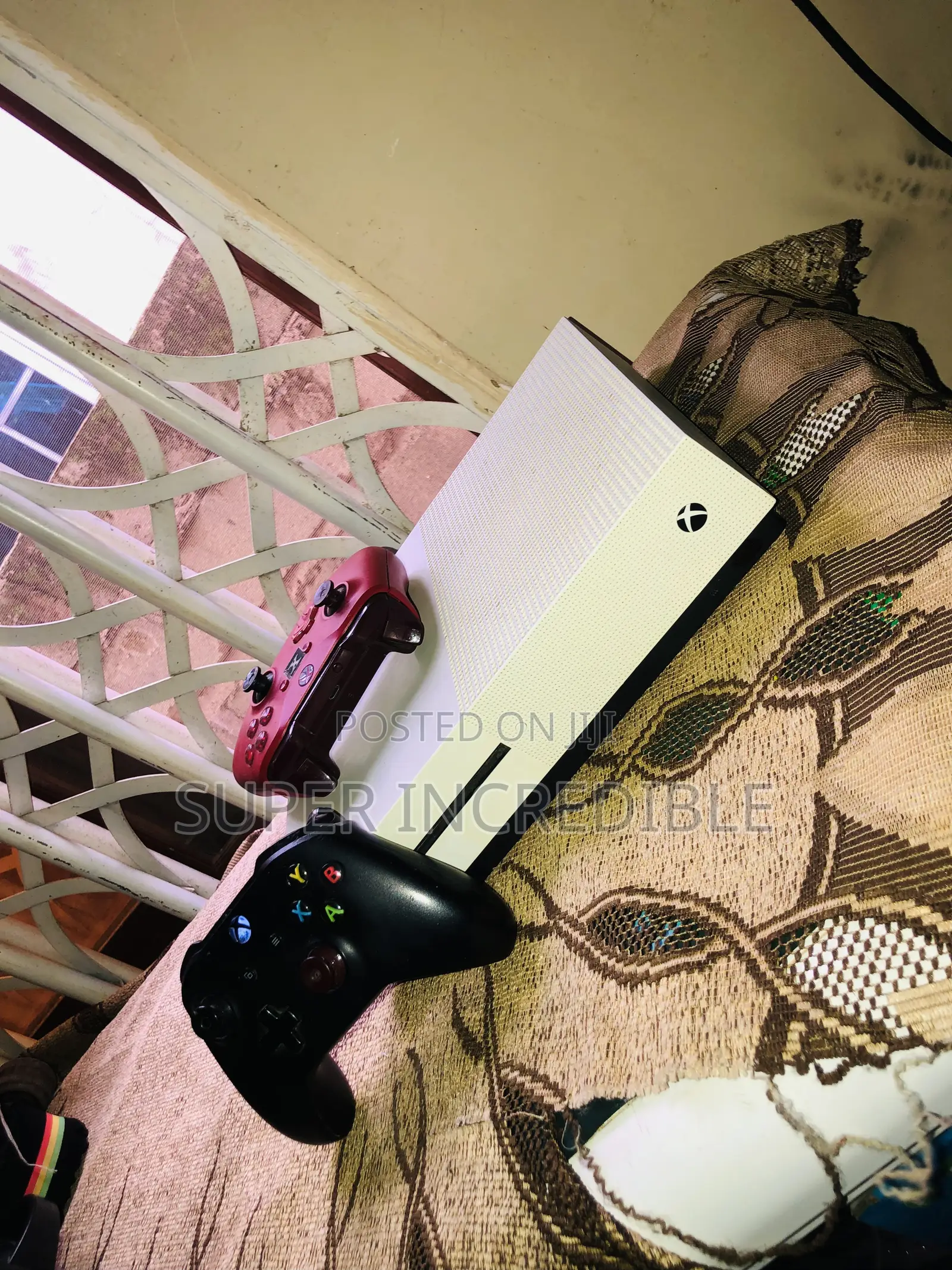 Xbox One S