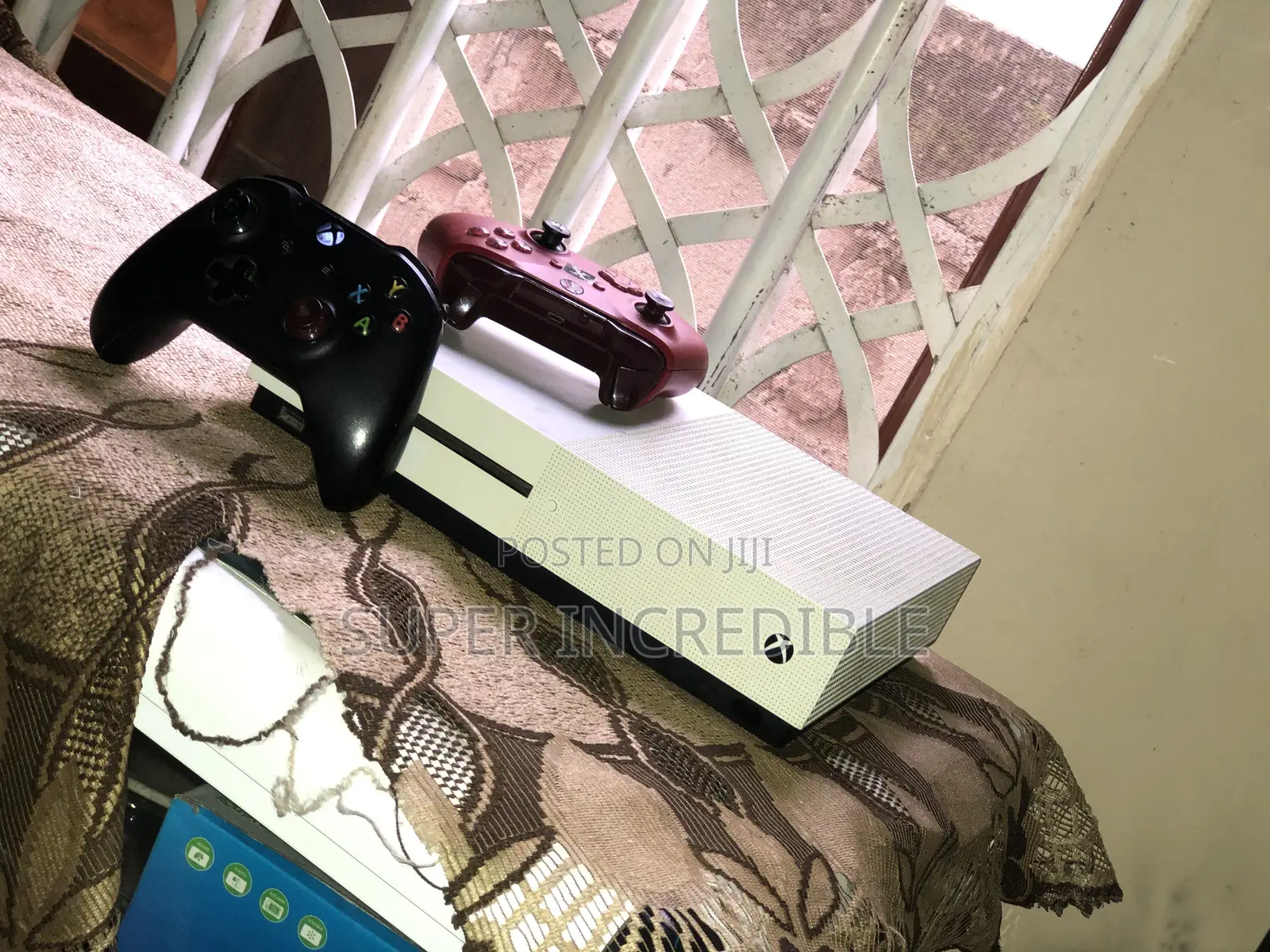 Xbox One S