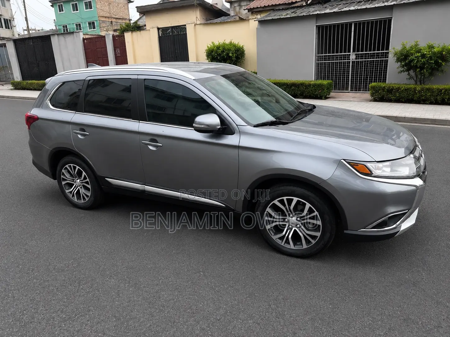 Mitsubishi Outlander SEL AWC 2018 Gray