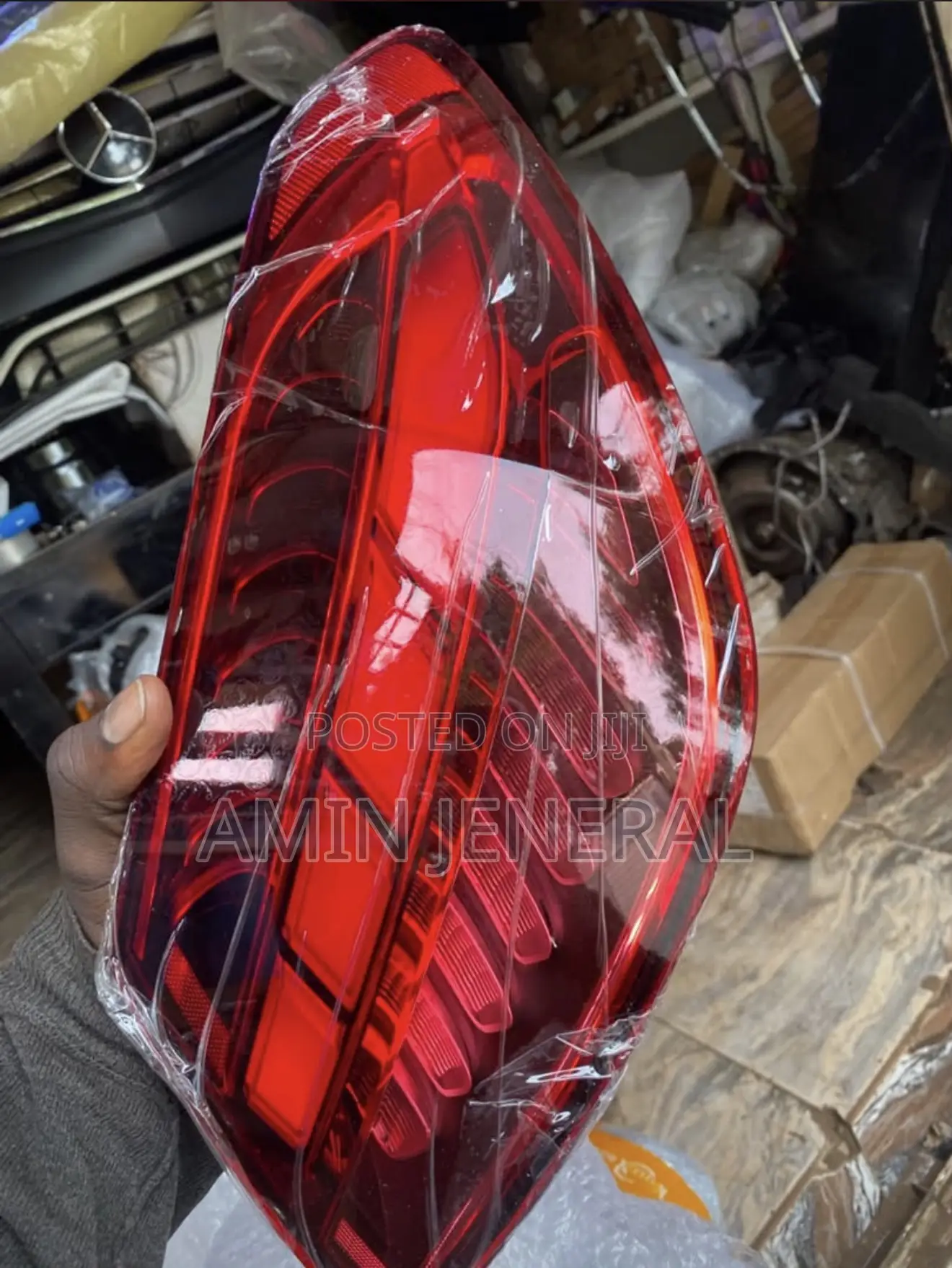 W206 Tail Light