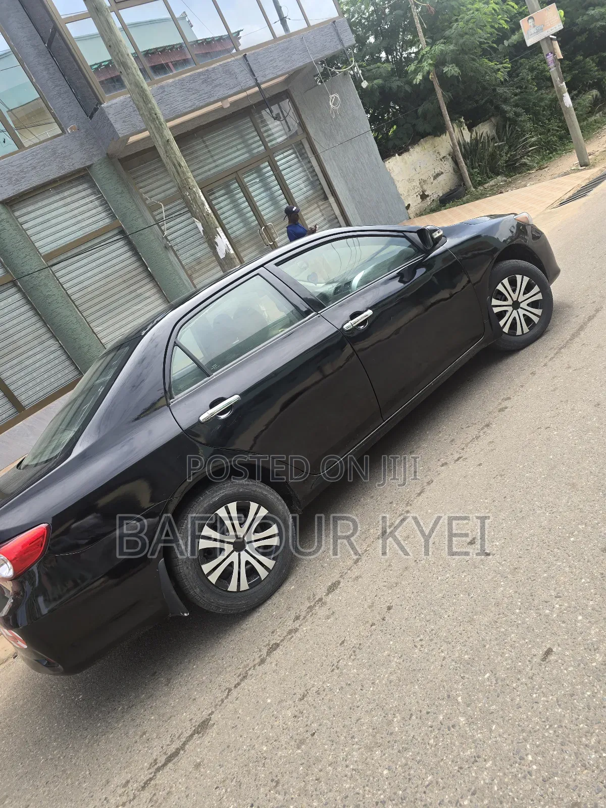 Toyota Corolla LE 4dr Sedan (1.8L 4cyl 4A) 2012 Black