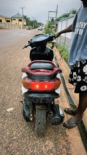 Yamaha 2020 White