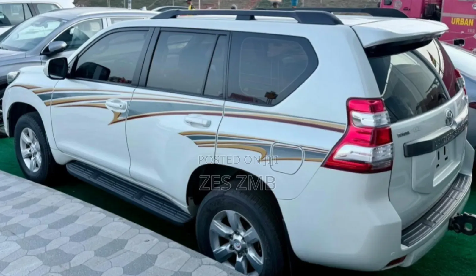 Toyota Land Cruiser Prado 2.7 2017 White