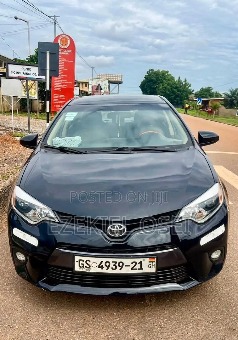 Toyota Corolla LE 4dr Sedan (1.8L 4cyl CVT) 2016 Black