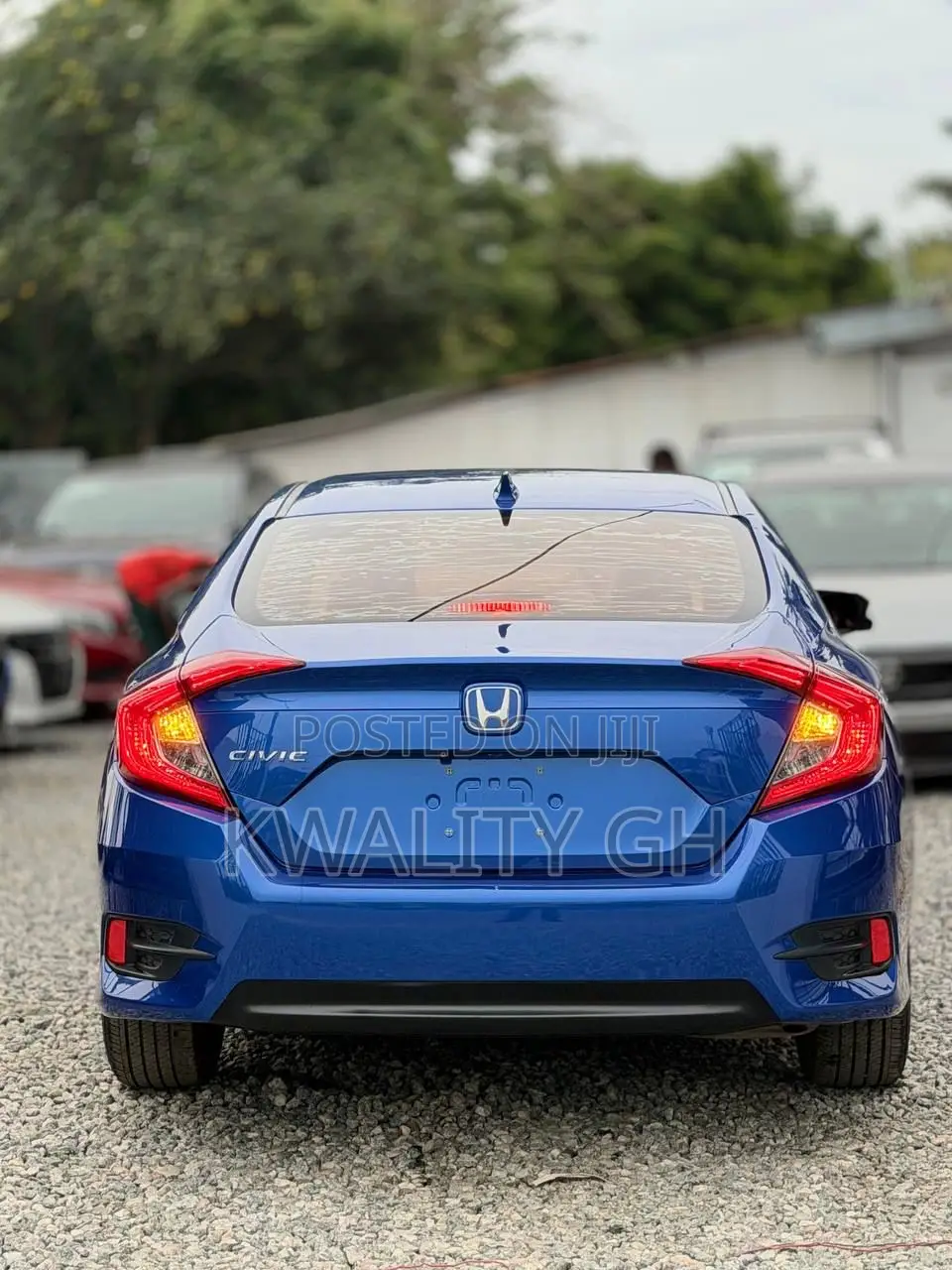 Honda Civic LX 4dr Sedan (2.0L 4cyl) 2017 Blue