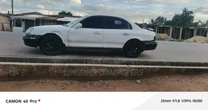 Hyundai Sonata 2002 White