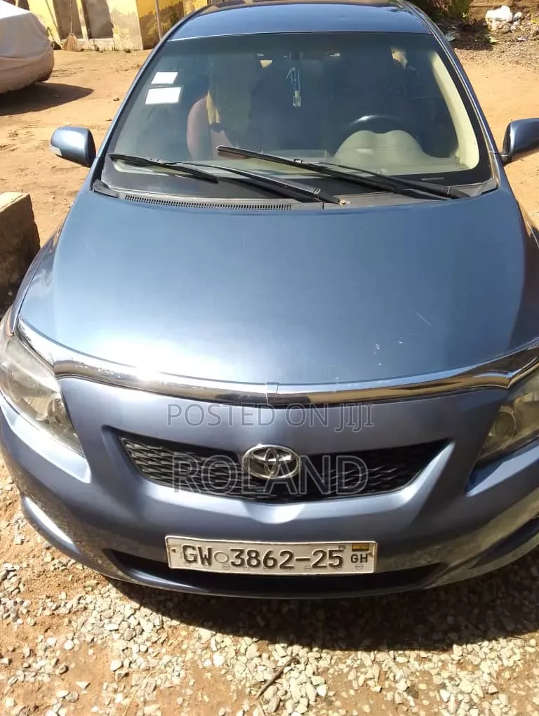 Toyota Corolla 2010 Blue
