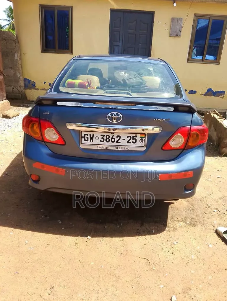 Toyota Corolla 2010 Blue