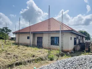 4bdrm House in Domfete, Berekum Municipal for sale