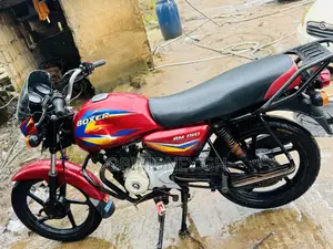 Bajaj Boxer 150 UG 2022 Red