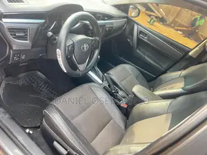 Toyota Corolla 2016 Gray