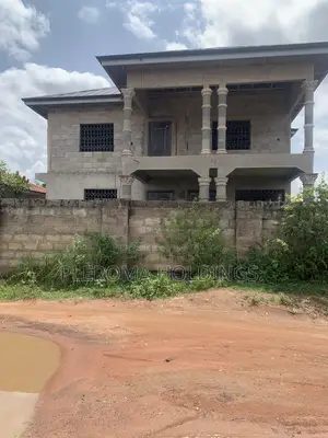 4bdrm Duplex in Dodowa for sale