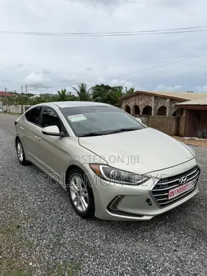 Hyundai Elantra Limited Sedan FWD (2.0L 4cyl 6A) 2017 Gray