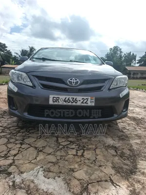 Toyota Corolla 2012 Gray