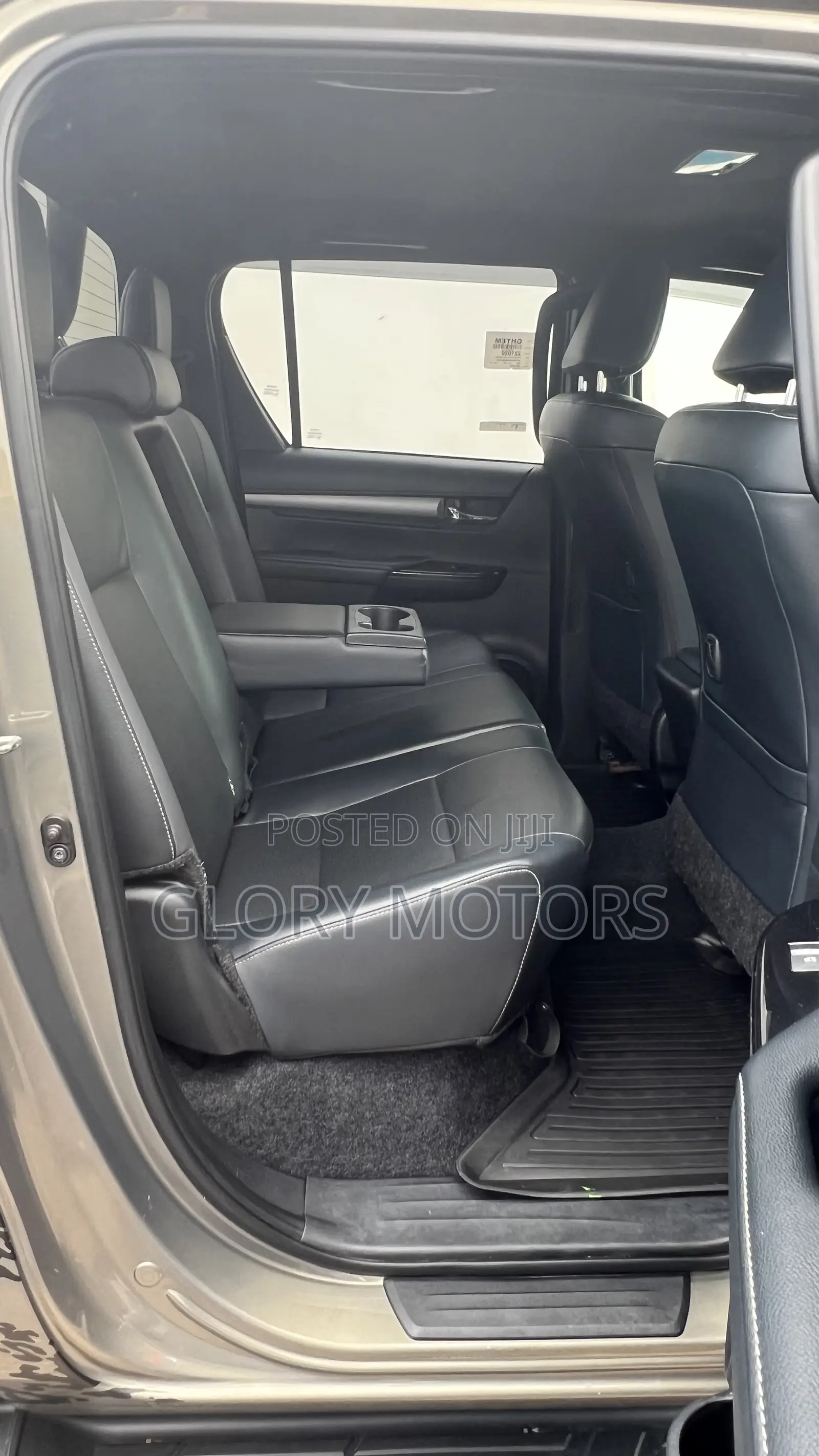 Toyota Hilux Revo Smart Cab Deisel 2.8 RWD 2022 Green