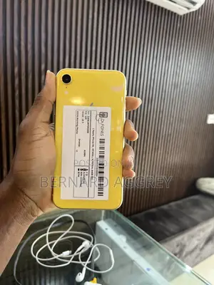 Apple iPhone XR 64 GB