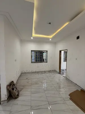 1bdrm Apartment in Mr Justice Estates, Bortiano for rent