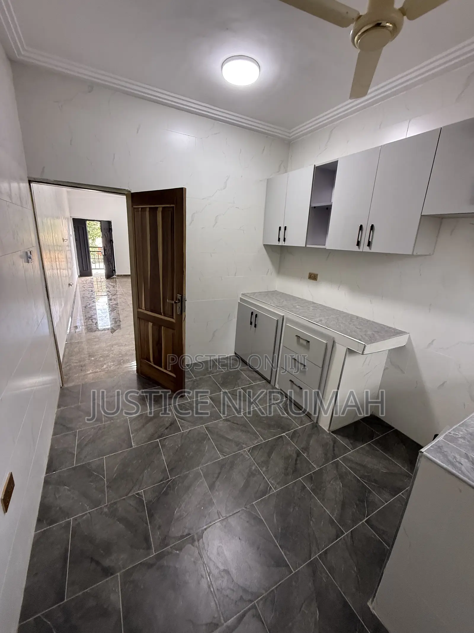 2bdrm Apartment in Mr Justice Estates, Bortiano for rent